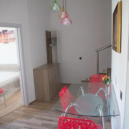 Apartment - Center